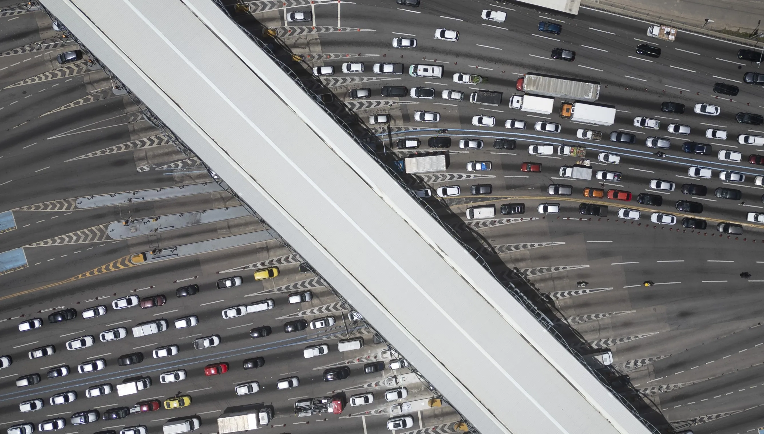 Pedágio da Linha Amarela terá reajuste a partir de sábado