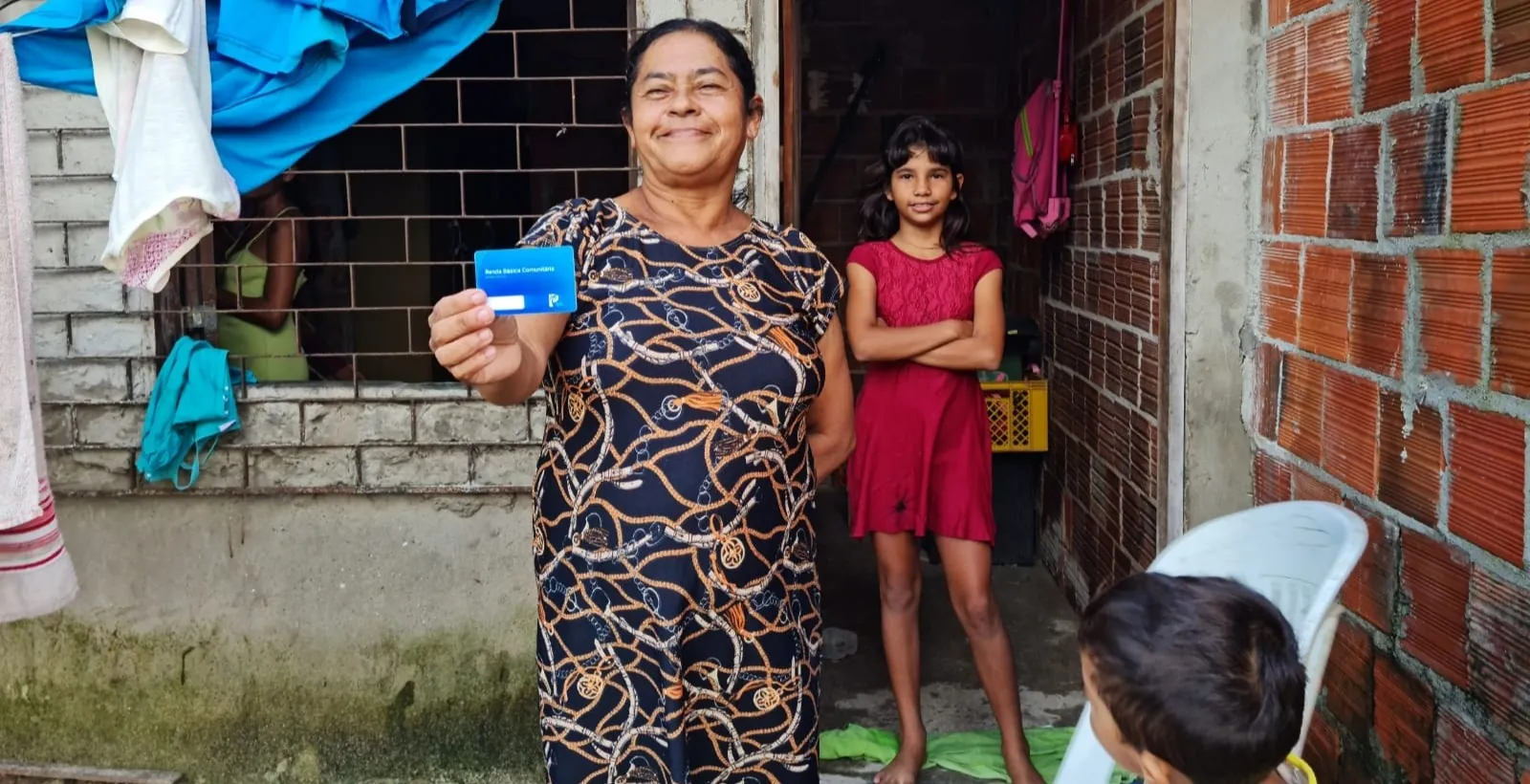 Conheça banco comunitário de Fortaleza com moeda própria e pix interno