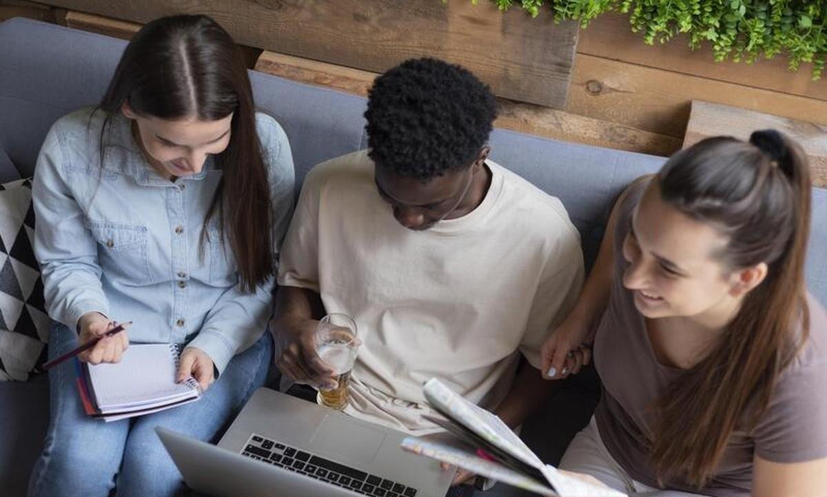 IA impulsiona aprendizado ativo entre universitários