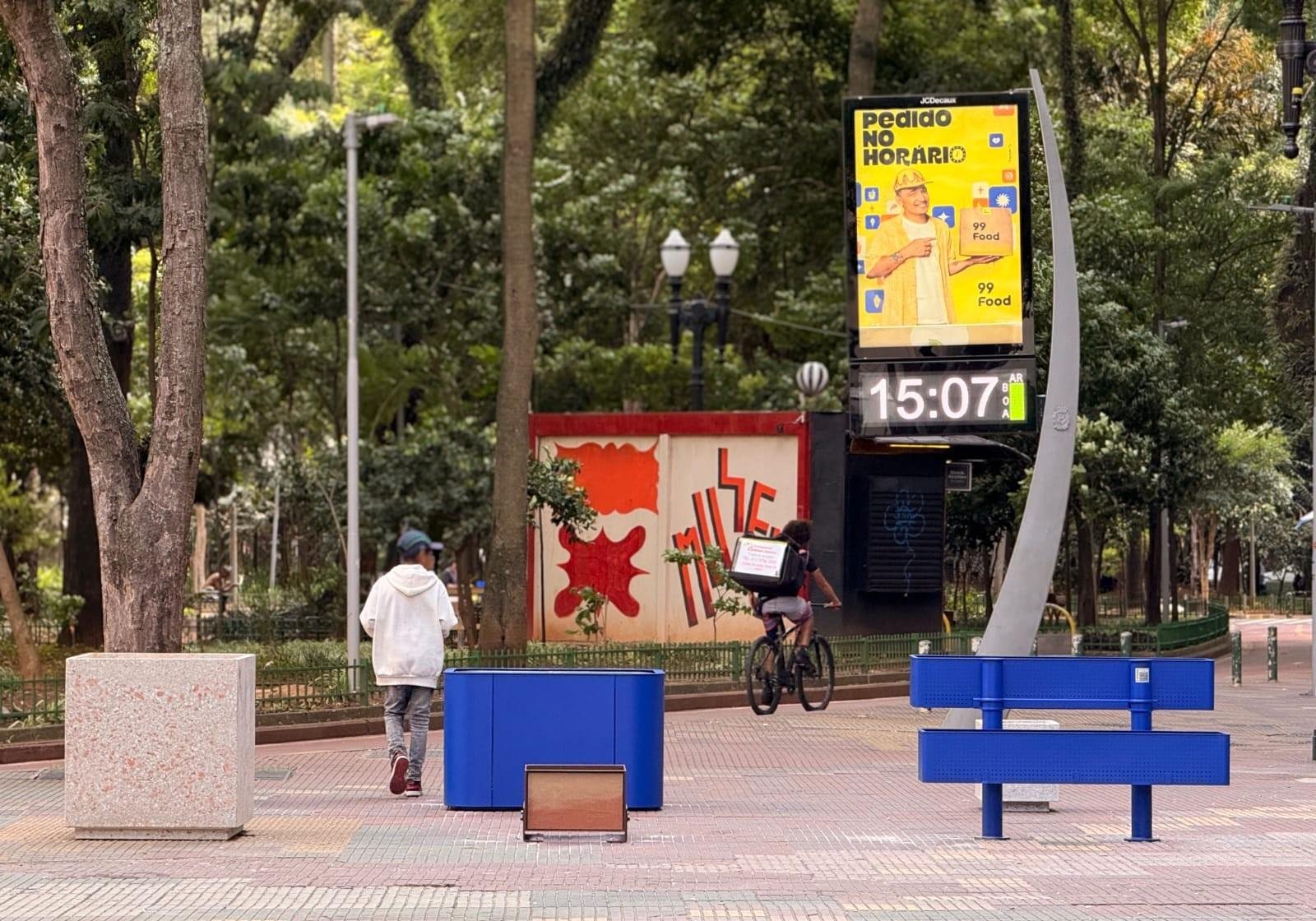 Prefeitura de SP convida moradores para escolher novo mobiliário | G1