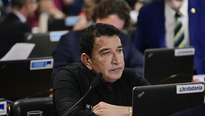 Moraes nega pedido de Magno Malta para visitar Bolsonaro