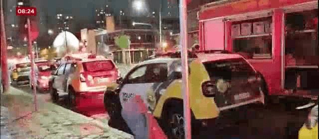 Homem em surto anda sobre telhados e mobiliza PM em Curitiba