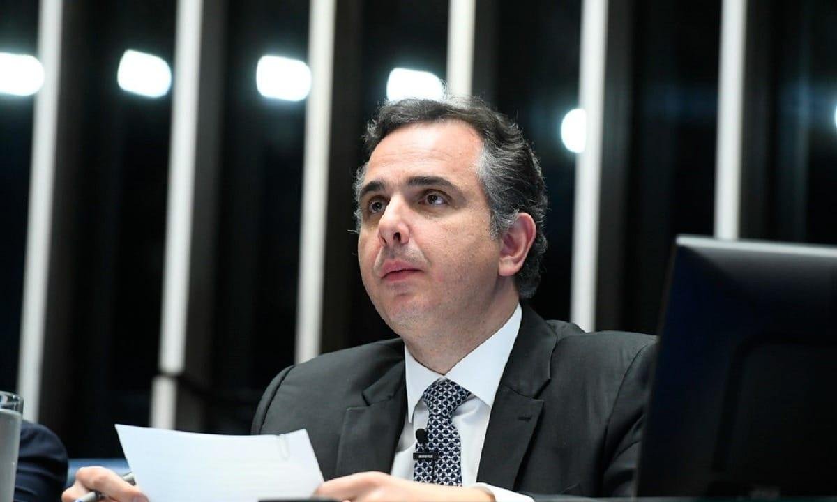 Governo de Minas Gerais vira desafio para o PT