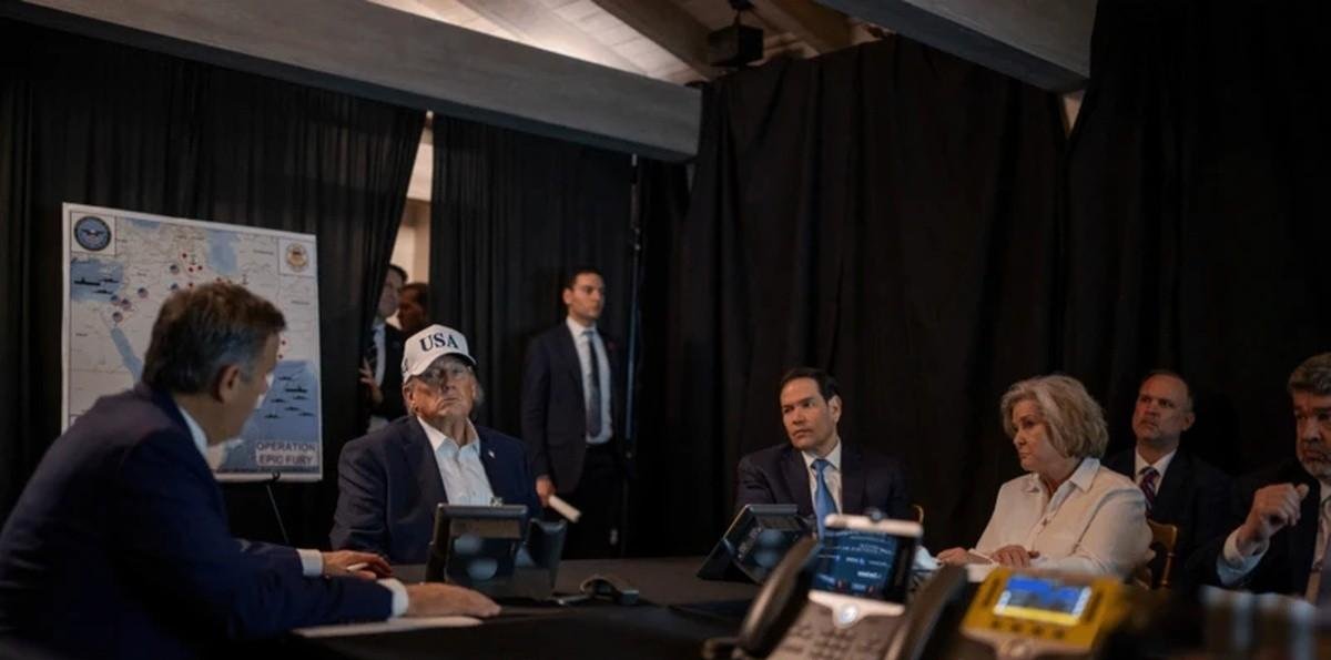 O que revelam as imagens da sala de guerra de onde Trump supervisionou ataque ao Irã | G1