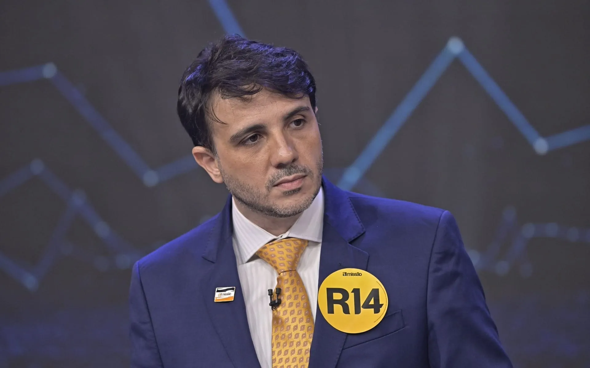 Toffoli cita ‘ilicitudes’ e adia análise de candidatura de Renan Santos