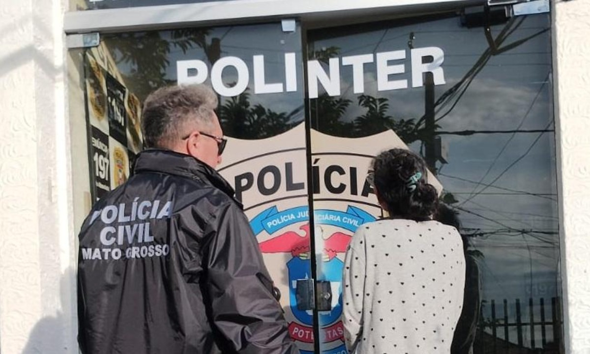 Mulheres são presas por usar salão de beleza como escritório do crime | G1