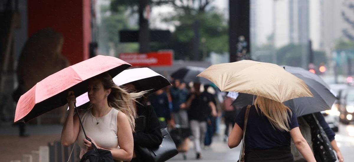 Tem previsão de mais chuva? Veja como ficará o tempo em março no País