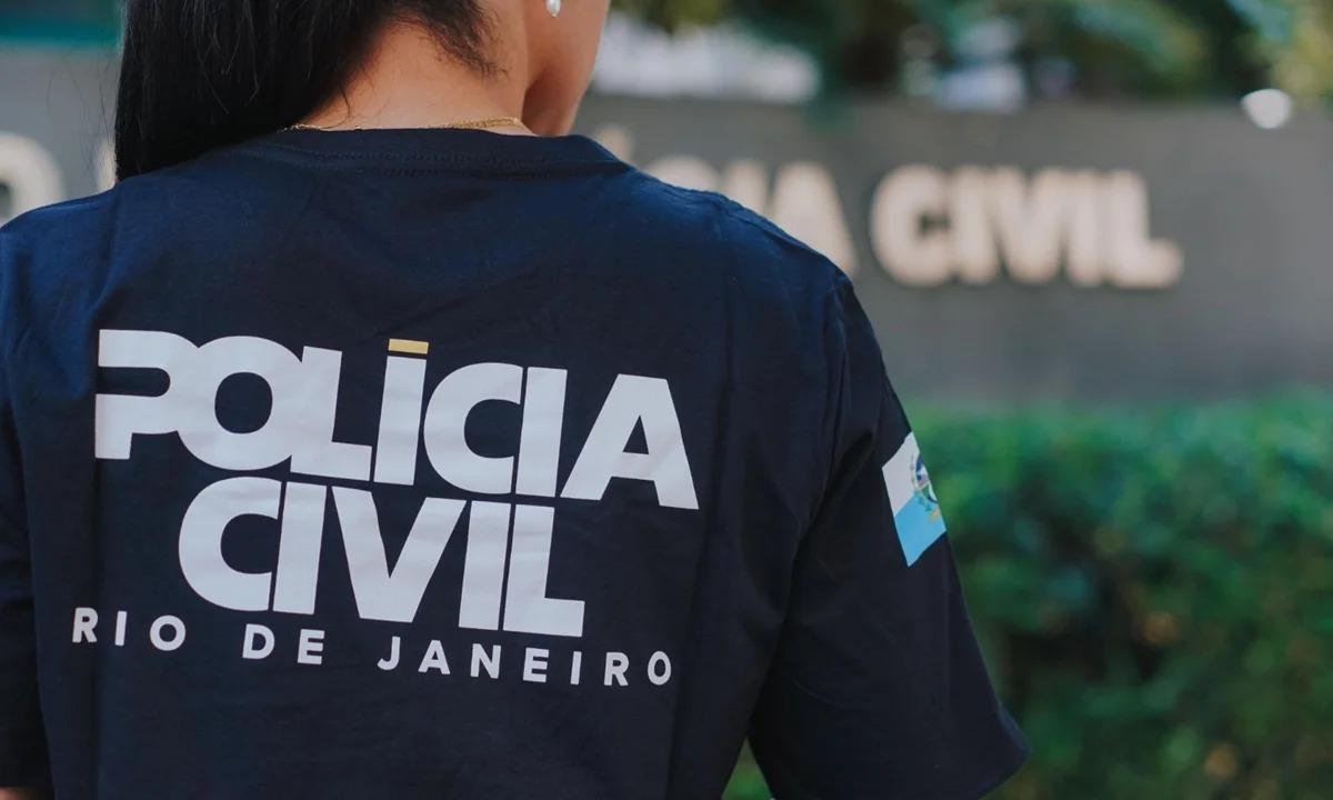 Vendedor de caldo de cana é preso após mostrar pênis para mulher no RJ