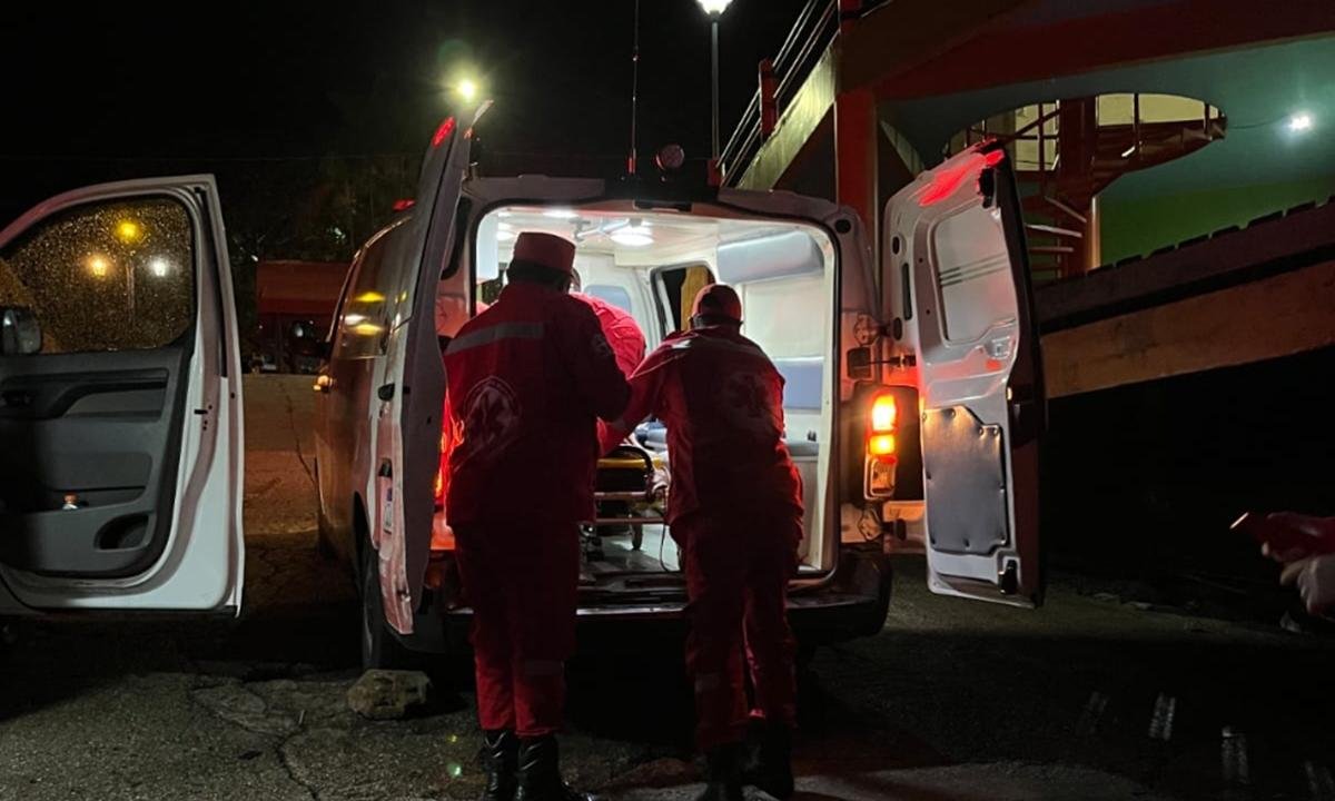 AM: 2 adolescentes morrem soterrados após chuva intensa em Parintins