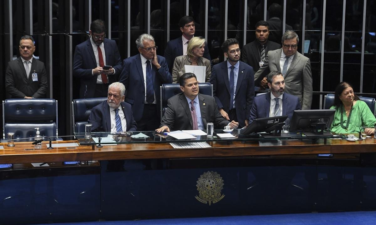 Senado aprova “vulnerabilidade absoluta” de vítimas de estupro de até 14 anos