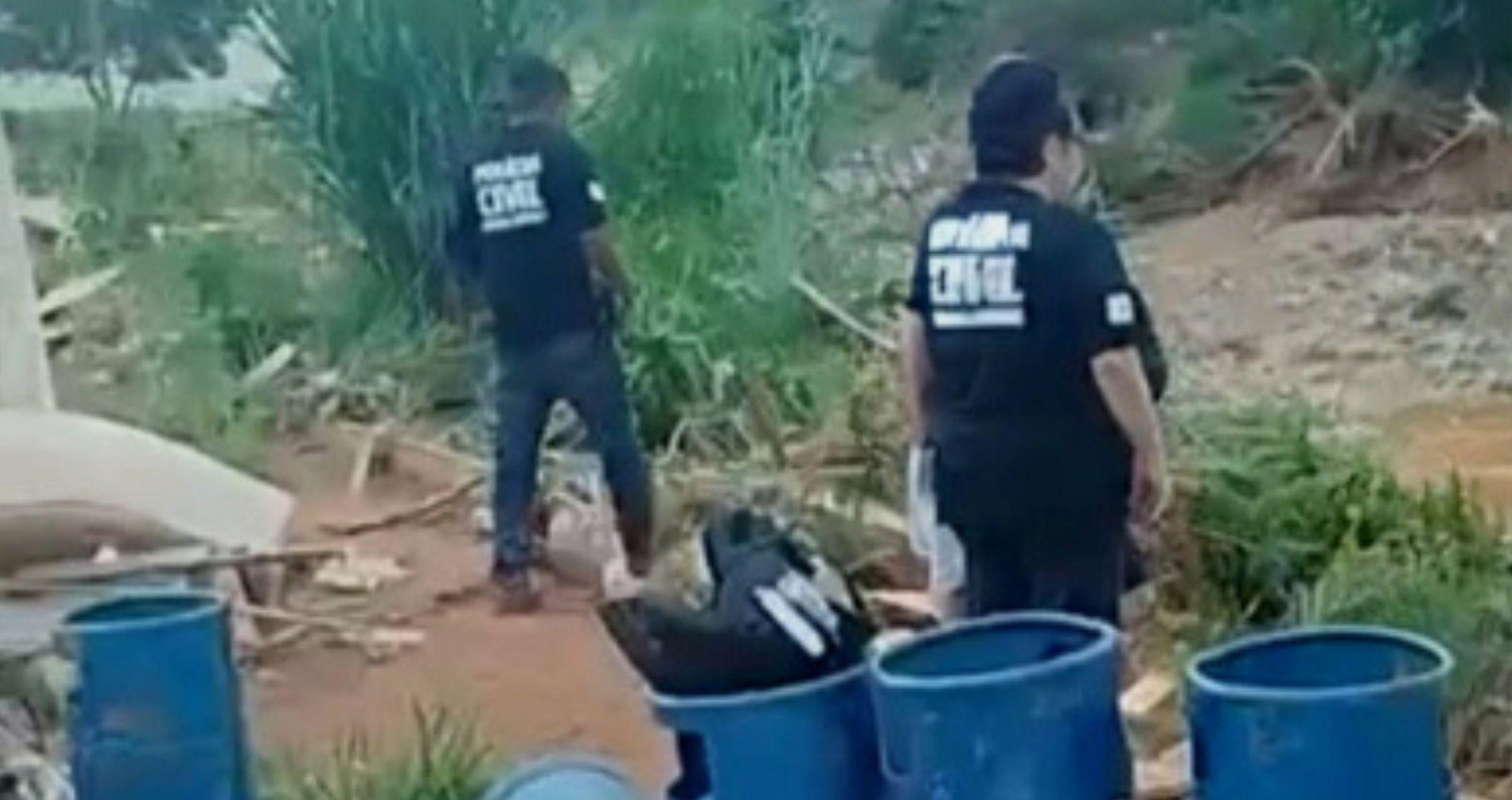 Carga de botijões de gás saqueada após enchente em Ubá é recuperada | G1