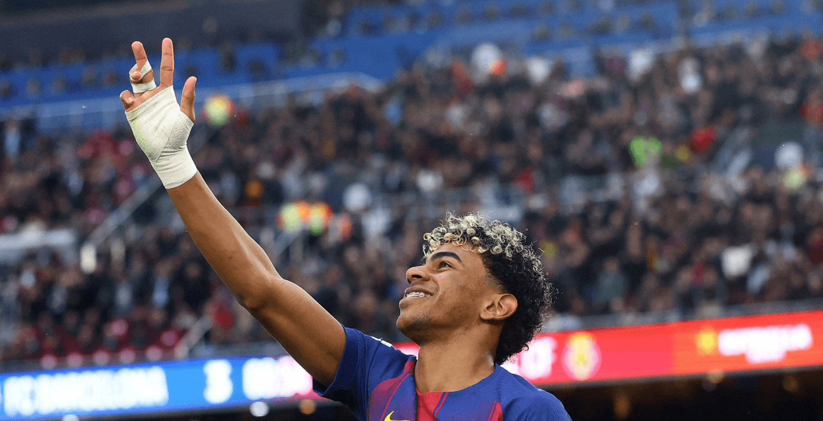 Barcelona vence Villarreal com hat-trick histórico de Lamine Yamal