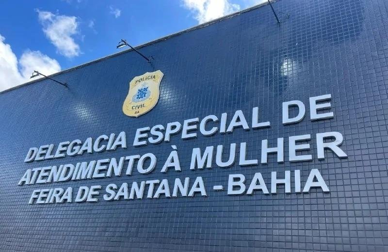 Homem agride companheira na frente de delegada de folga e acaba preso por violência doméstica