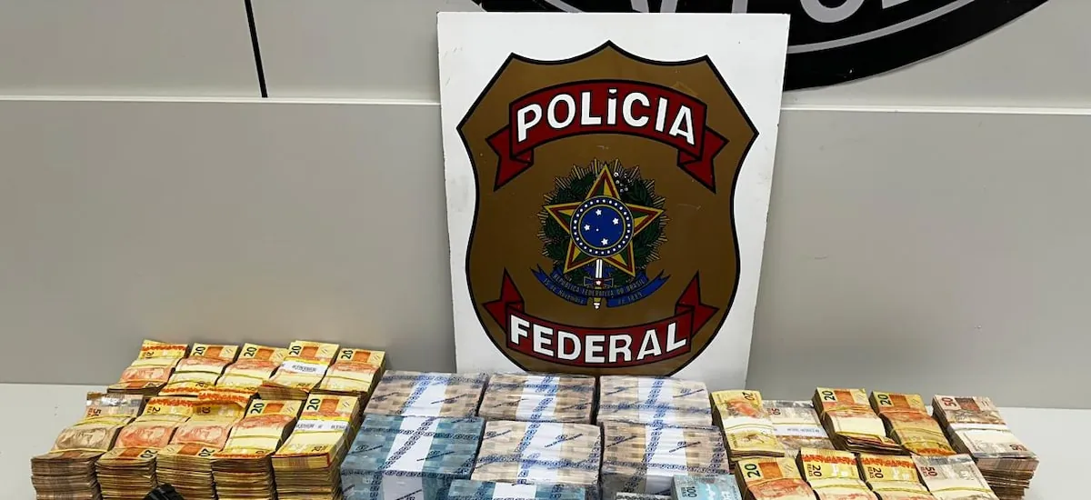 PF prende cinco e confisca R$ 800 mil em dinheiro vivo do Comando Vermelho em Niterói; assista