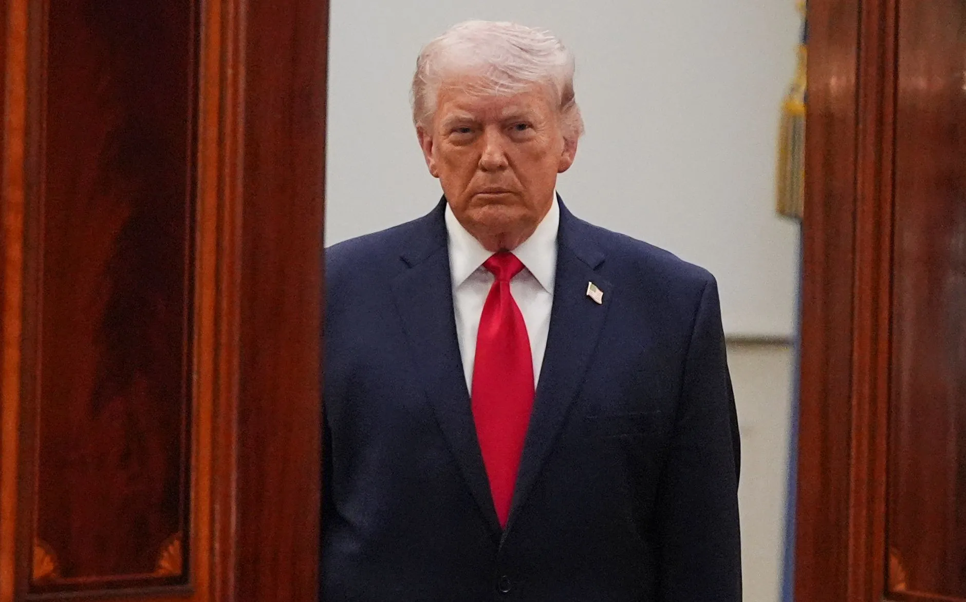 Por ligação, Trump elogia astronautas do programa Artemis II: 'Vocês fizeram história'