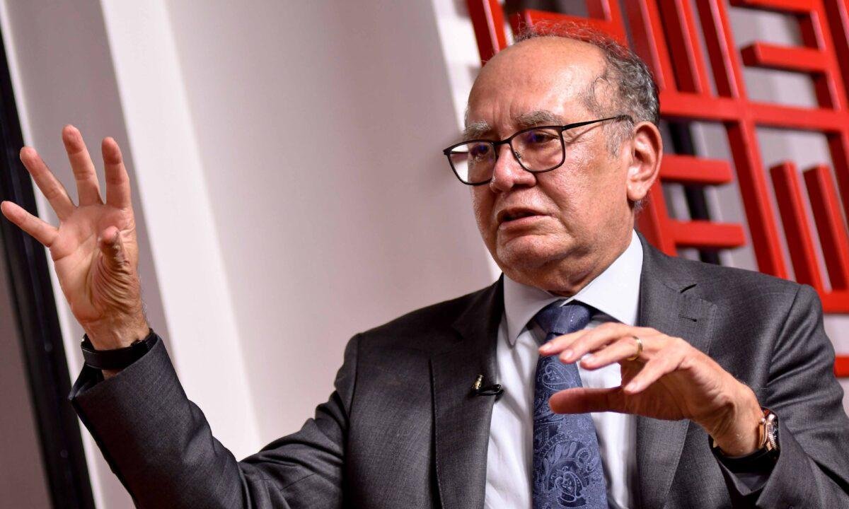 Gilmar defende inquérito das fake news em meio a pressão da OAB