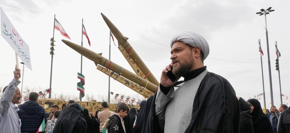 Canadá, países europeus e China pedem que cidadãos deixem Irã e Israel