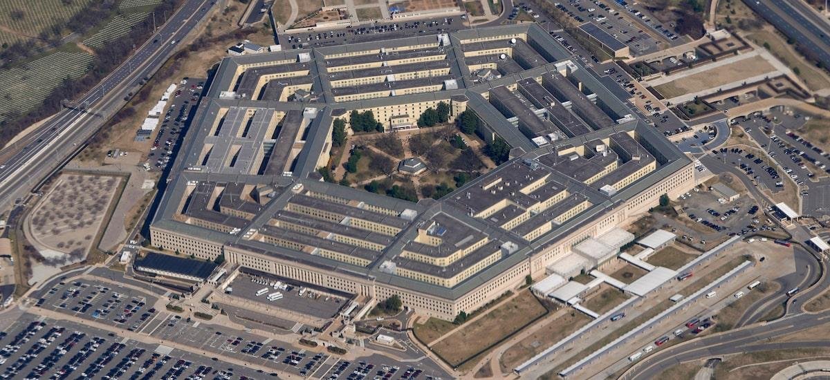Pentágono planeja reduzir presença dos EUA na Otan, diz jornal