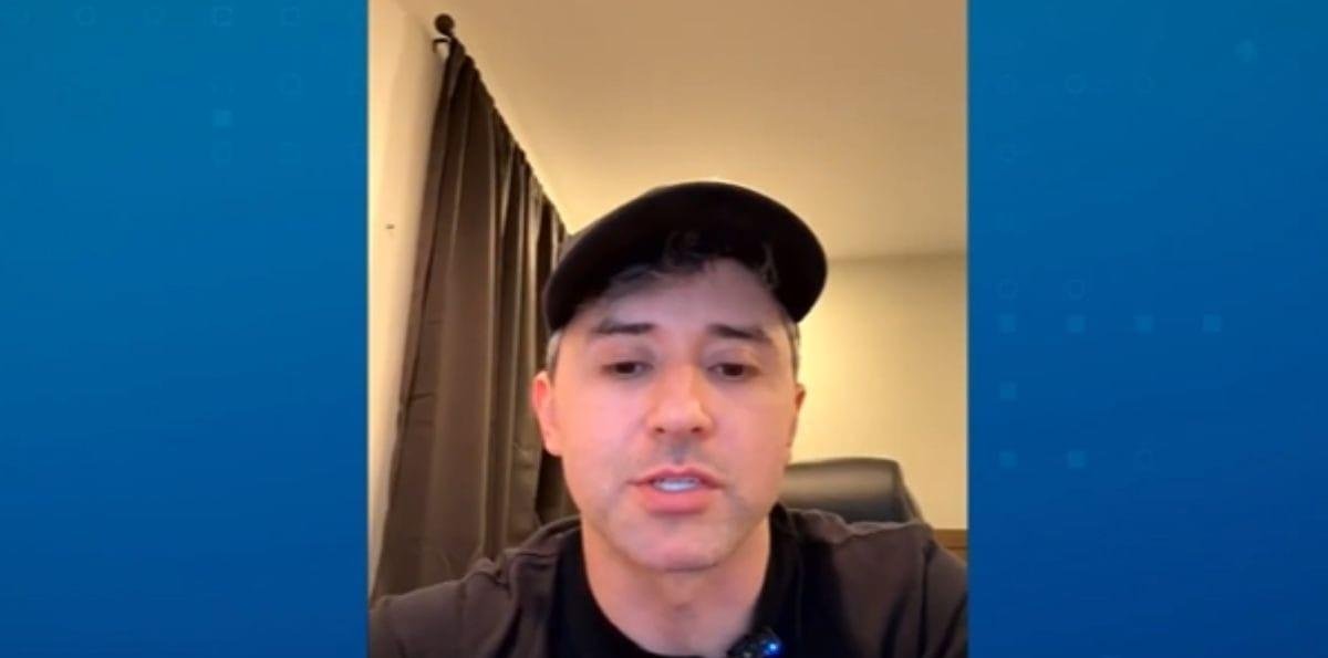 Influenciador brasileiro é detido pelo ICE nos EUA após falha processual