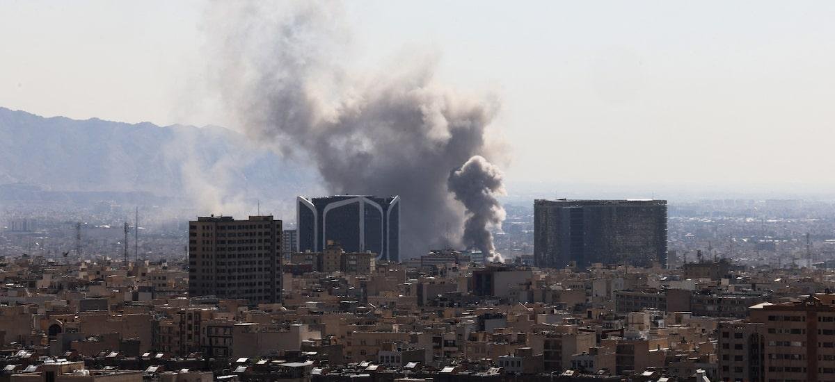 Fechamento do Estreito de Ormuz pode desequilibrar mercado de petróleo e gás