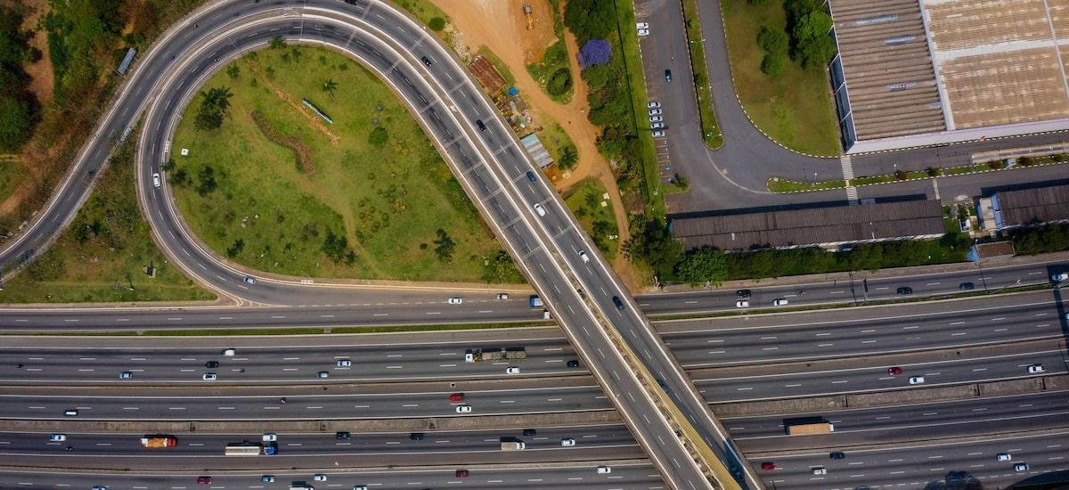 Via Dutra passa a contar com 4G em toda extensão