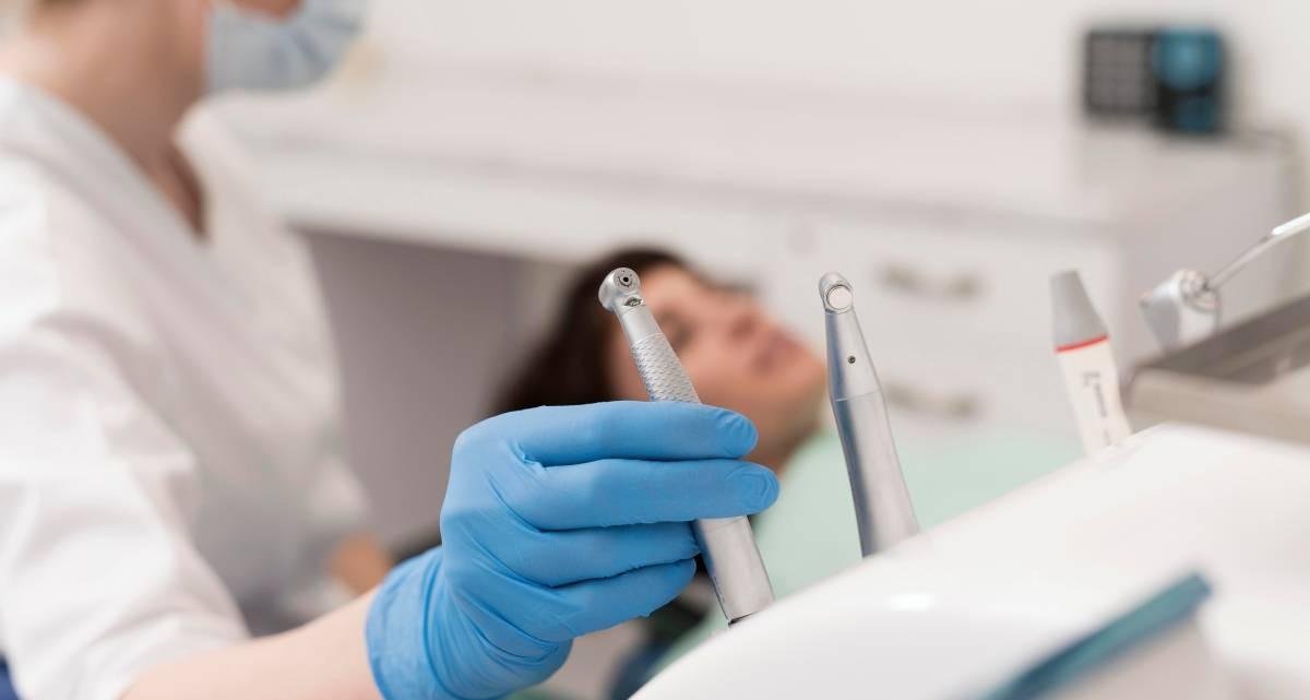 Universidade oferece atendimentos odontológicos gratuitos em Salvador | G1