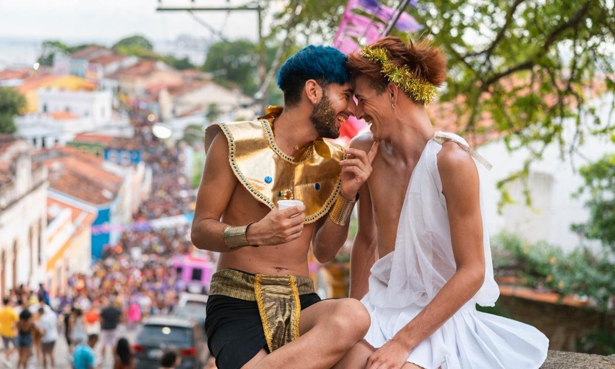 Cores do Carnaval: a vibração ideal para cada signo brilhar