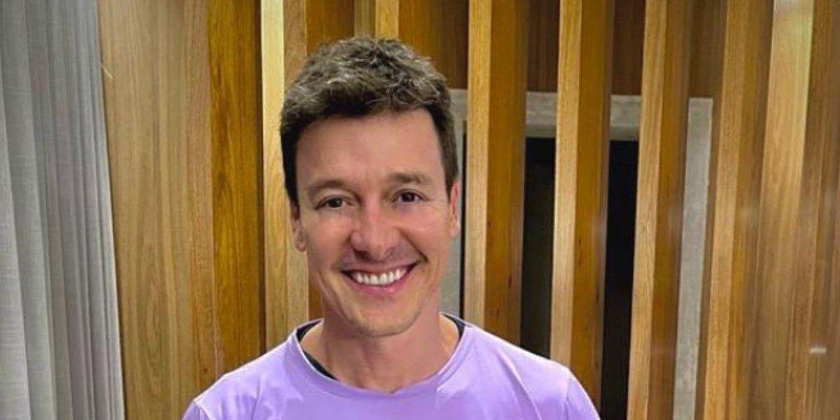 Rodrigo Faro vai voltar à TV aberta? Famoso expõe conversa com Globo e SBT