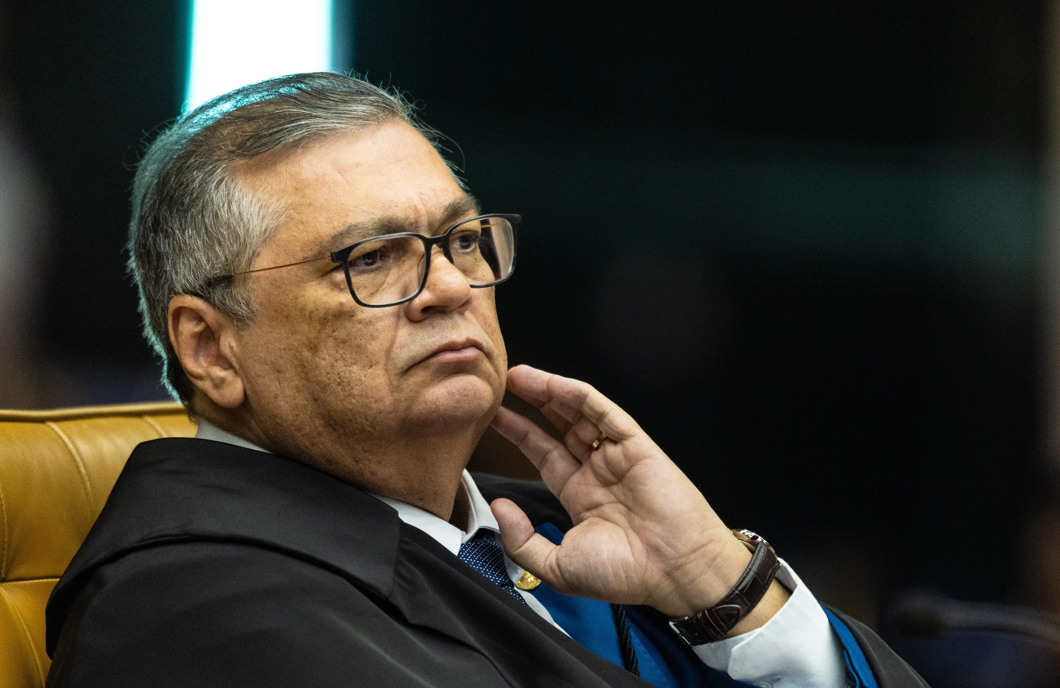 Dino determina afastamento de presidente do TCE-MA, sobrinho de governador, em investigação que apura coação em processo de homicídio