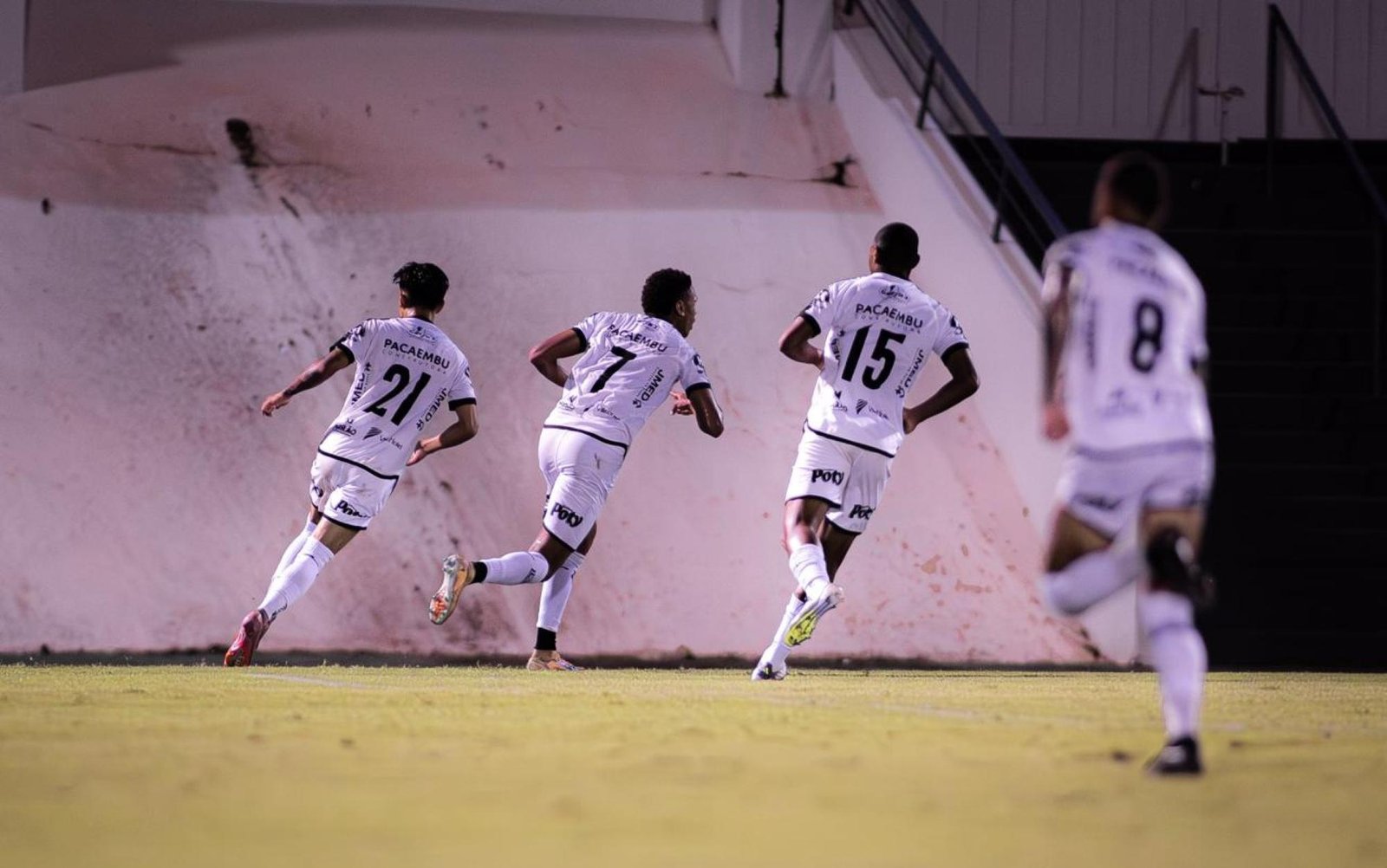 Paulistão A2: Votuporanguense vira no fim e vence a Ferroviária