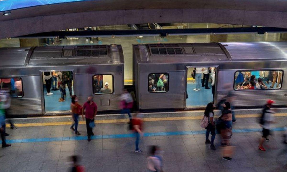 Funcionário do Metrô de SP é demitido após ignorar denúncia de assédio