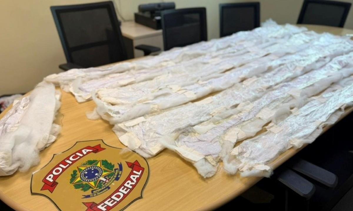 PF prende dupla que tentava enviar cocaína líquida ao exterior
