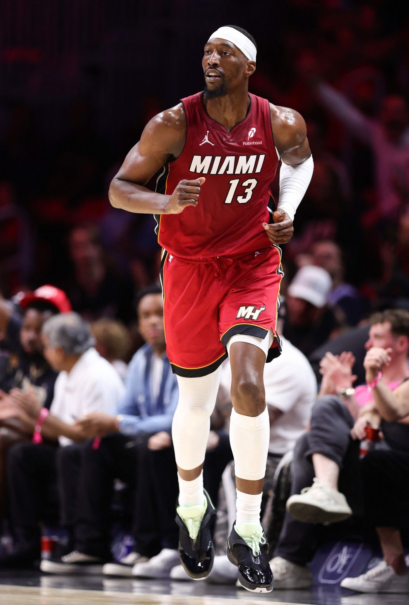 Bam Adebayo faz 83 pontos, na segunda maior pontuação da história da NBA