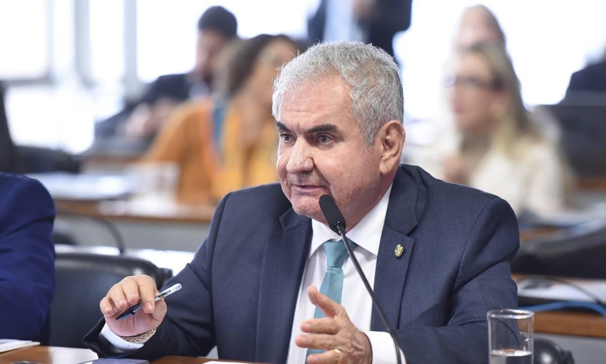 Ângelo Coronel anuncia saída do PSD e ida para oposição a Lula na BA