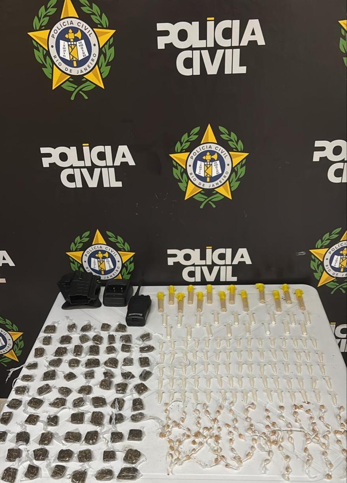 Tráfico de drogas em Barra Mansa: dois jovens são presos no Bom Pastor | G1