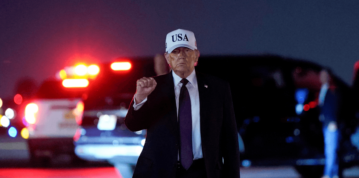 Trump pede que iranianos assumam governo e faz ameaça para quem resistir