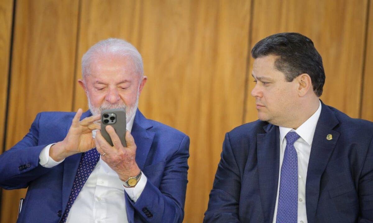 Alcolumbre diz estar “esperando” novo encontro a sós com Lula