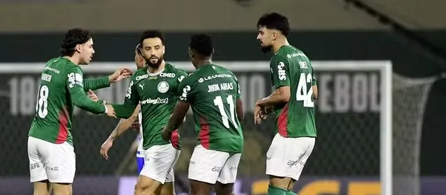 Palmeiras e Cruzeiro empatam e dão chance para Flamengo colar na liderança