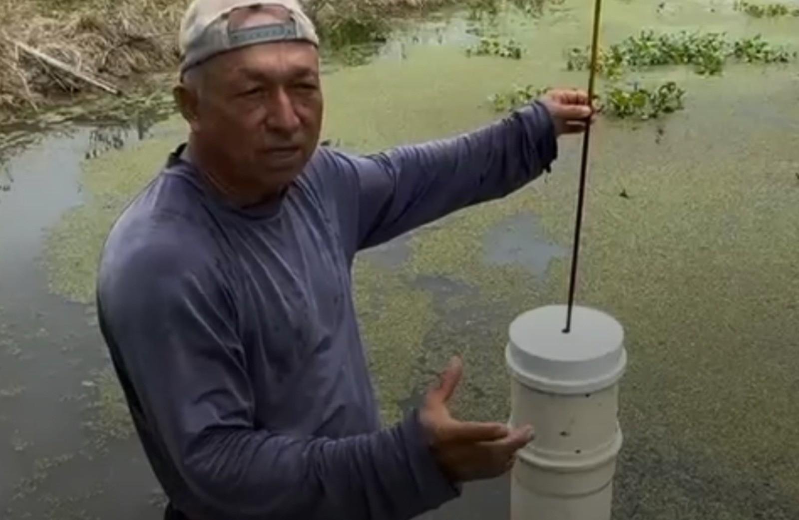 Itaocara: morador cria sistema artesanal para monitorar chuva | G1