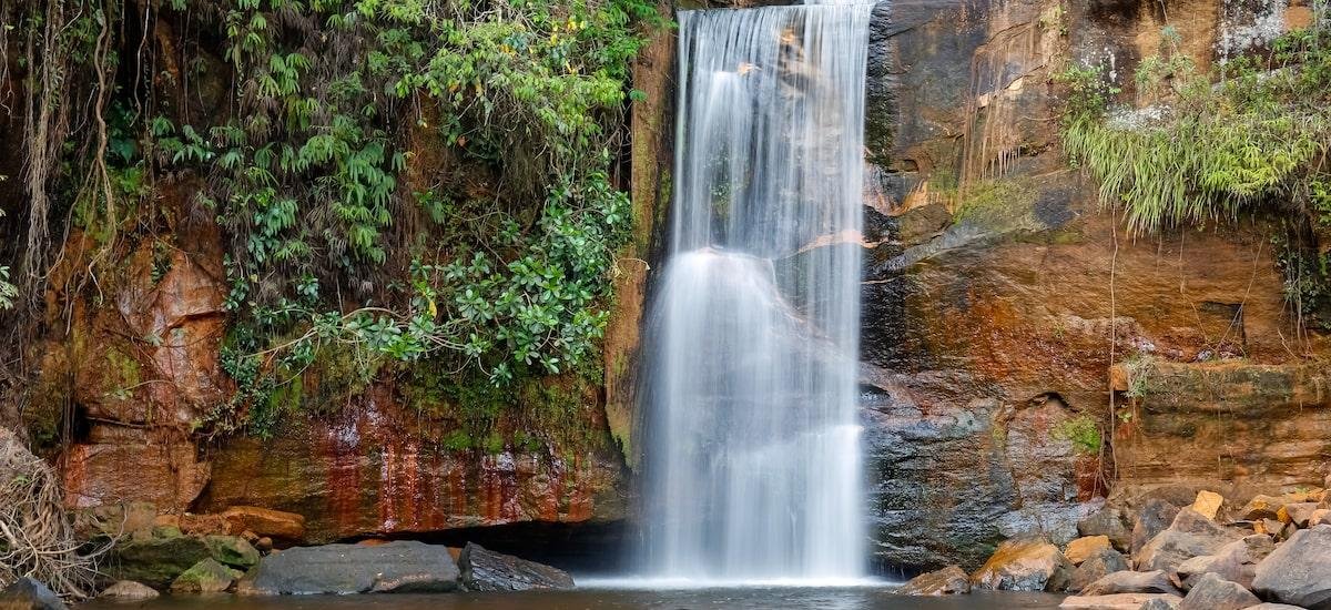 Lugares para viajar em março: veja os melhores destinos no Brasil e no exterior