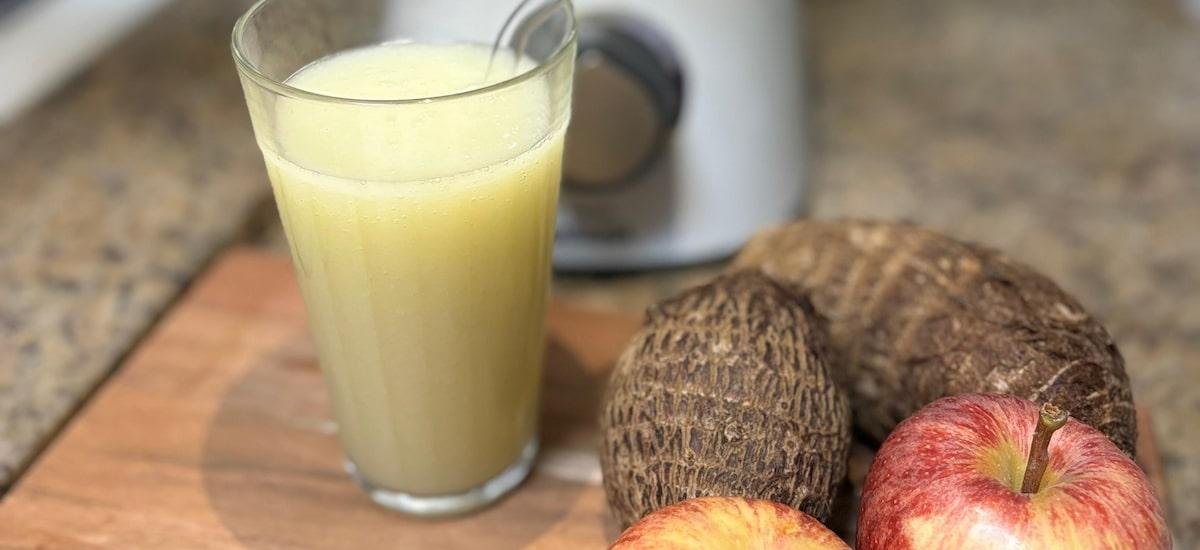 Para que serve o suco de inhame com maçã? Veja benefícios e receita no liquidificador
