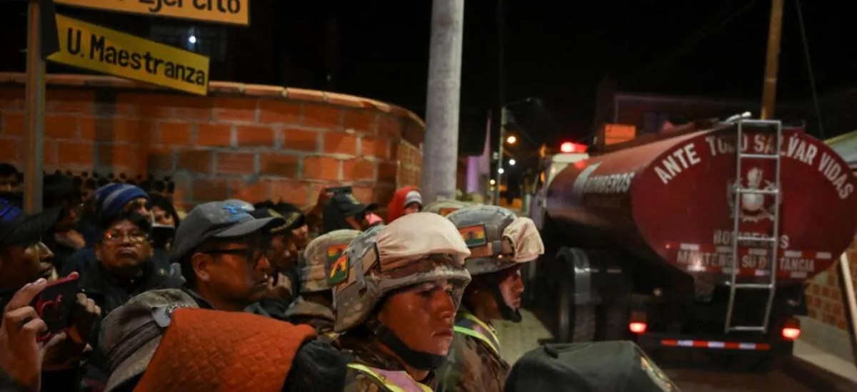 Número de feridos em explosão em quartel na Bolívia ultrapassa 80; prefeitura decreta luto oficial por mortos