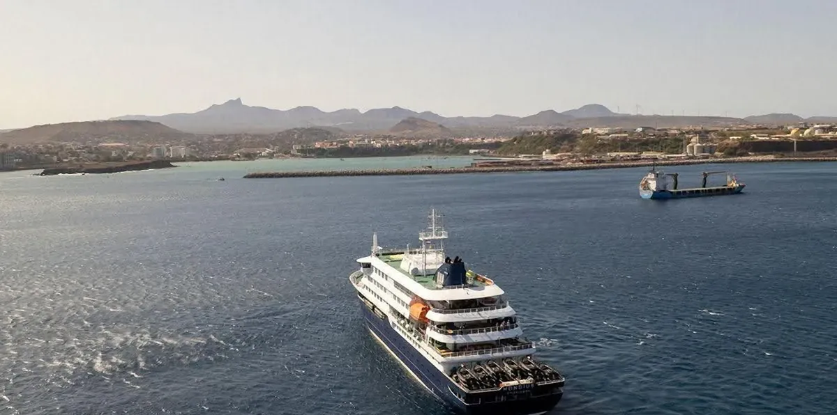 OMS apoia desembarque de navio afetado por hantavírus em Tenerife