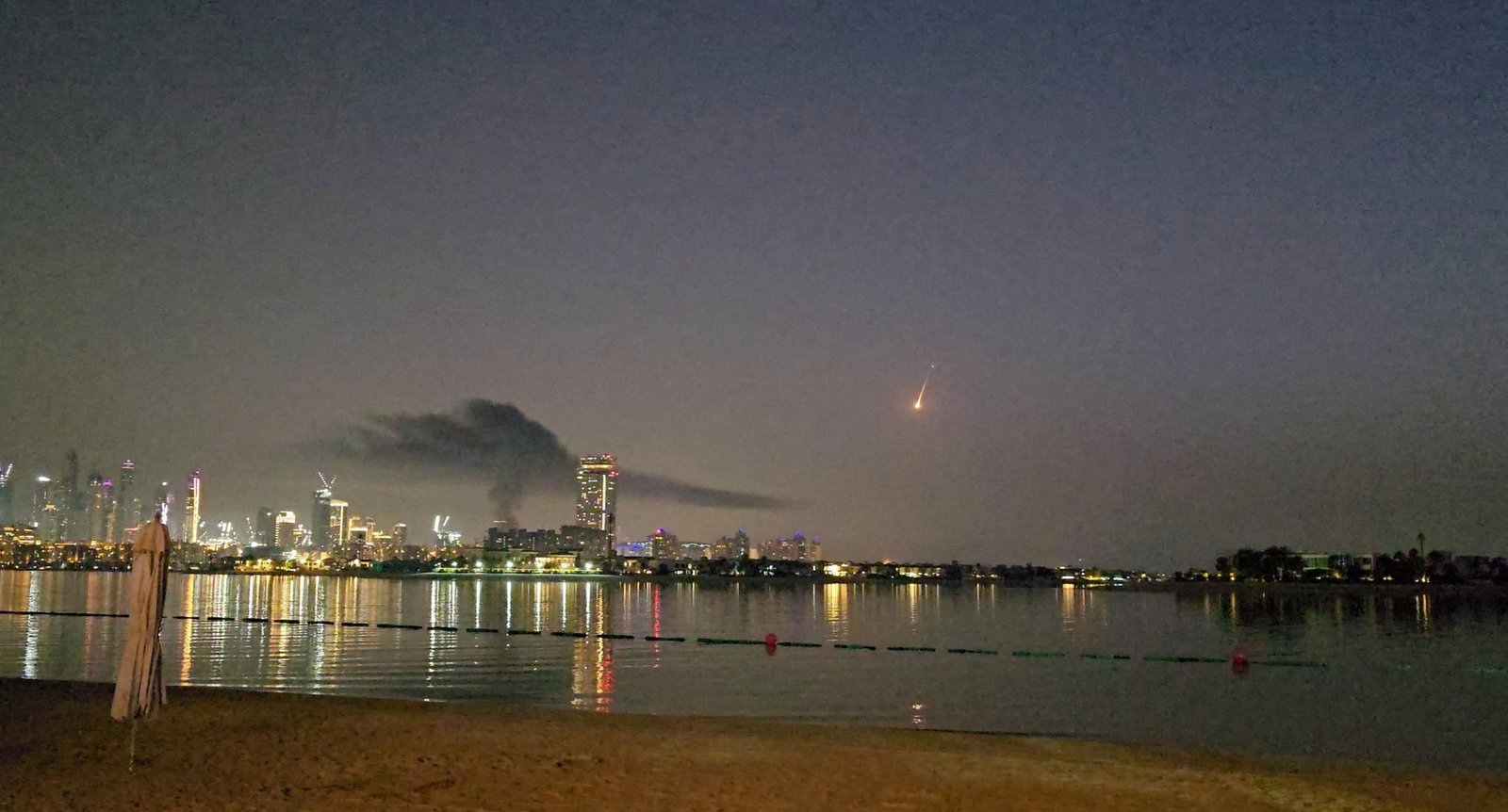 Hotel de luxo em Dubai e aeroportos são atingidos em meio a ataque do Irã; uma pessoa morreu em Abu Dhabi | G1