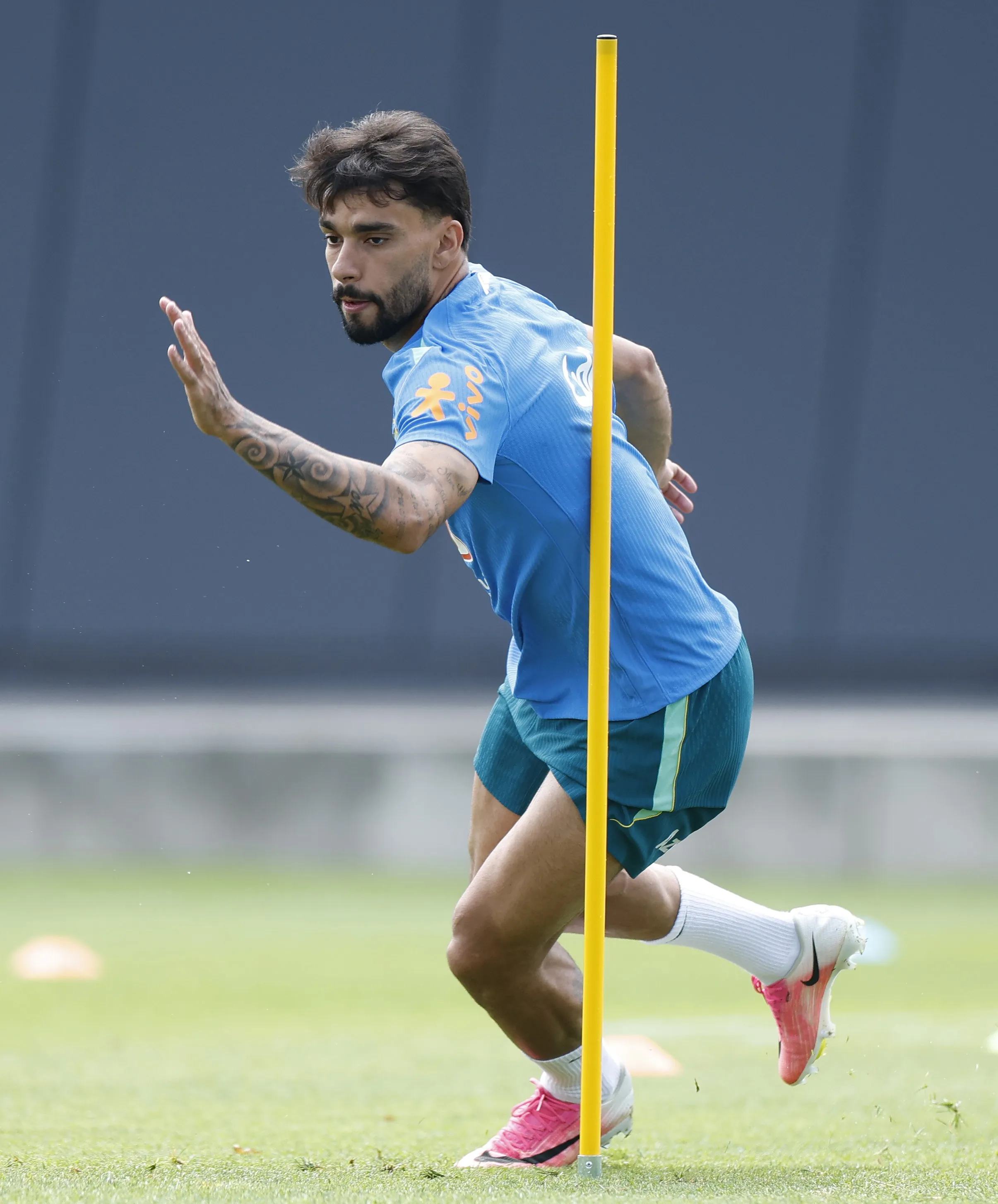 De cria do Flamengo ao ‘camisa 10’ possível: Paquetá amadurece entre Copas e agrada Ancelotti de forma relâmpago na seleção