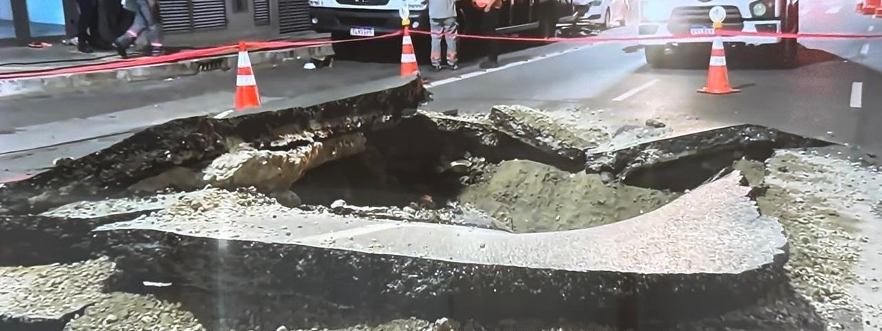 Enel afirma que 'detectou presença de gás' em local de explosão em São Paulo, mas Comgás nega