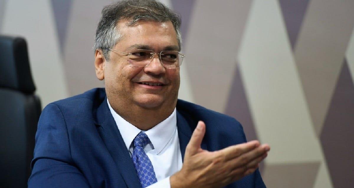 Flávio Dino suspende quebra de sigilo de empresária ligada a Lulinha